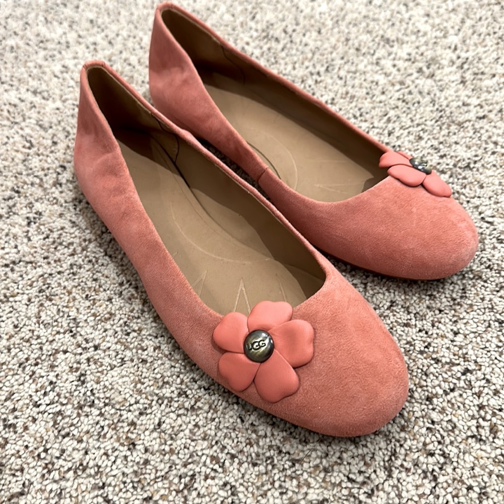 NBW UGG Coral Thea Poppy Suede Ballet Flats